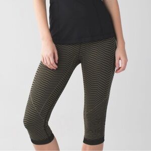 Lululemon In The Flow Crop II Leggings
